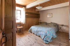 Bercary-Chambre2-coté-Terrasse-001